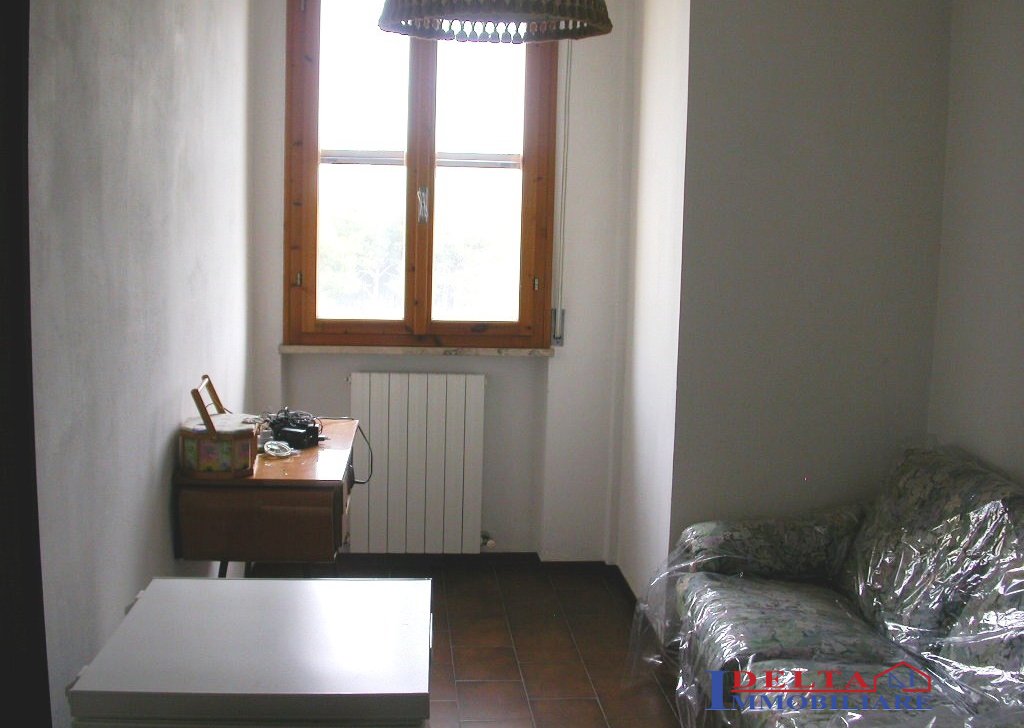 Appartamenti in vendita  120 m² buone condizioni, Rosignano Marittimo, località Rosignano Solvay