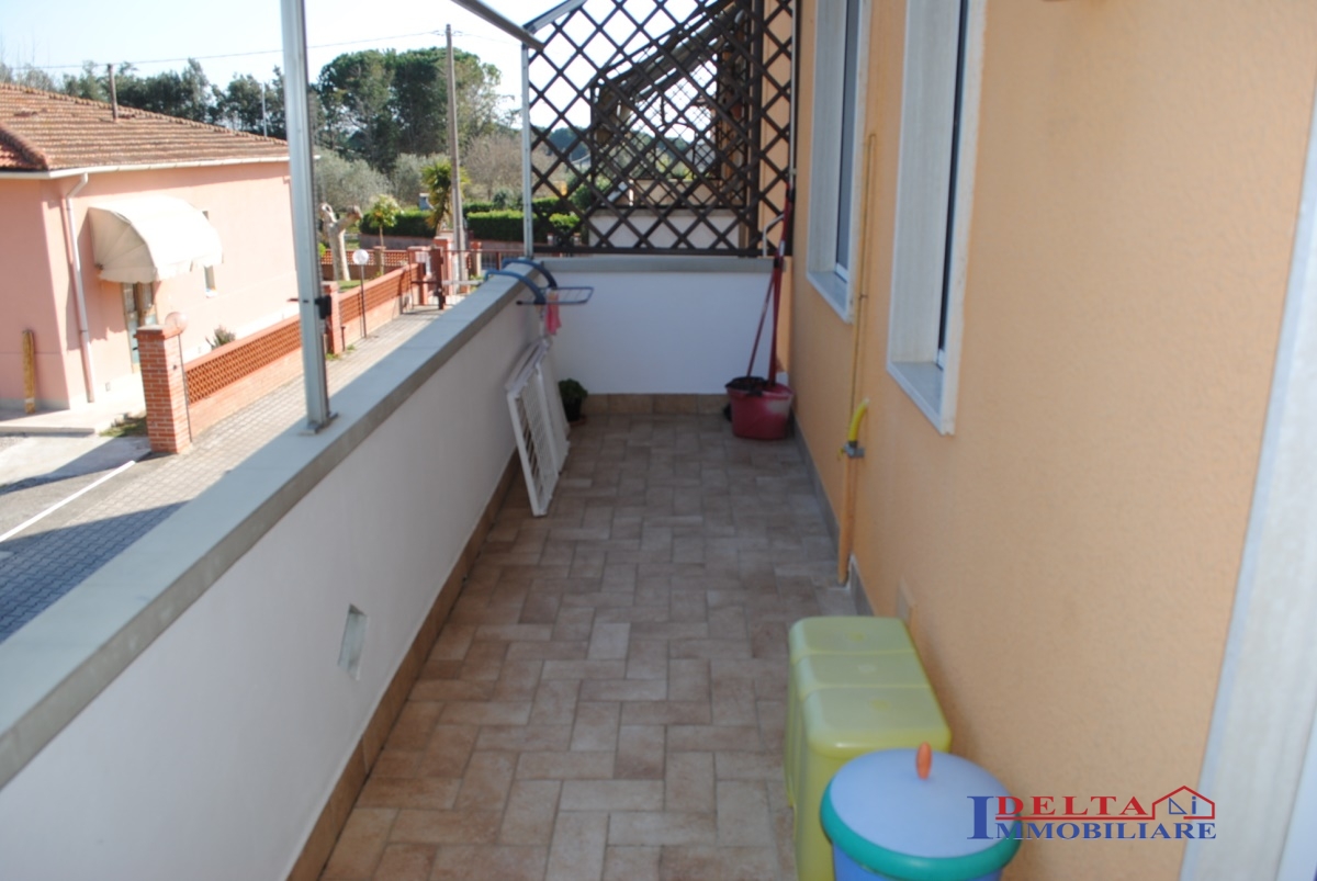 Villa Bifamiliare ROSIGNANO MARITTIMO vendita  Rosignano Solvay  Agenzia Delta Immobiliare
