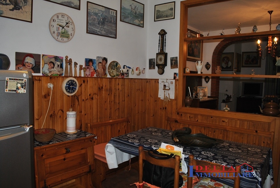 Villa Bifamiliare ROSIGNANO MARITTIMO vendita  Vada  Agenzia Delta Immobiliare