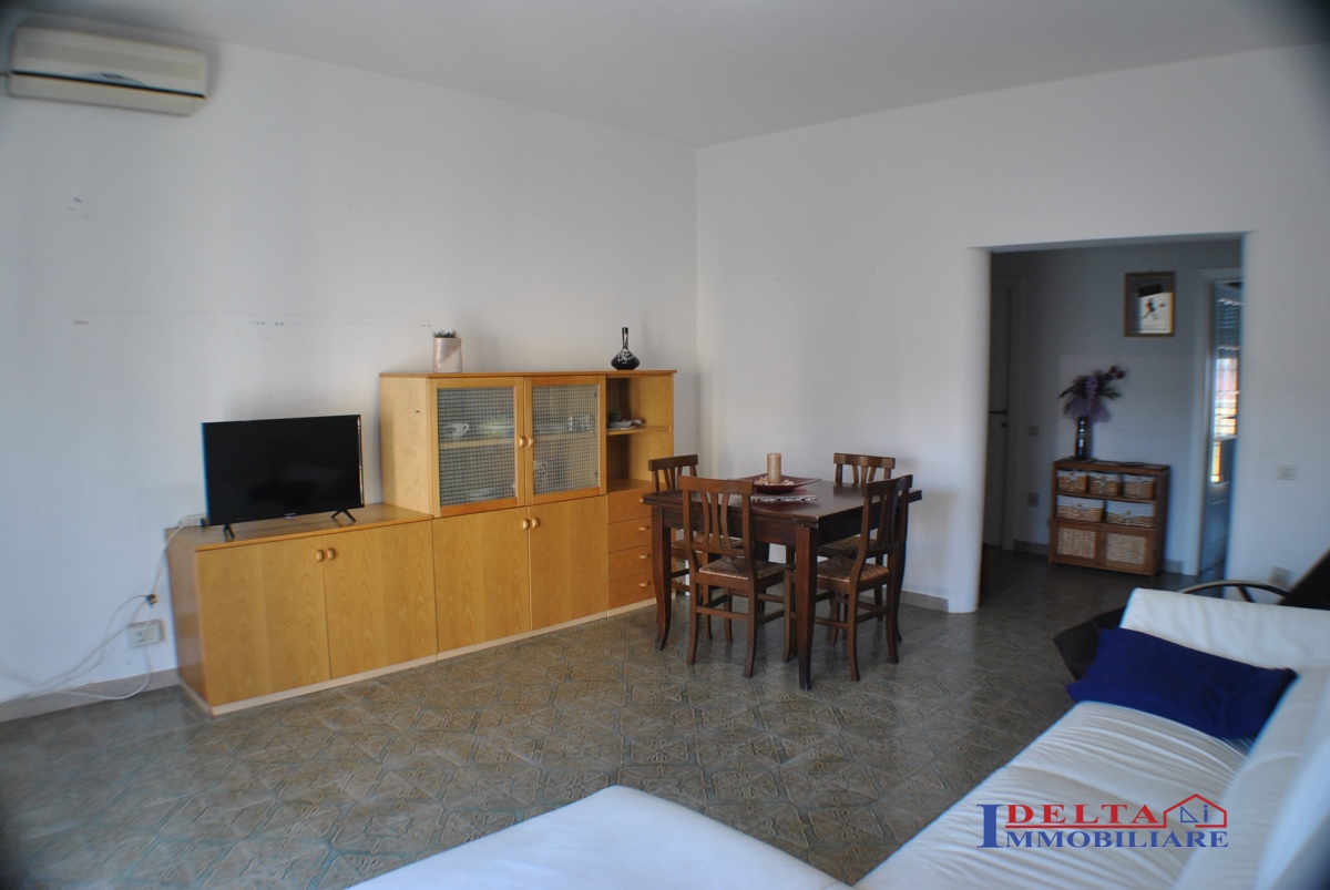 Appartamento ROSIGNANO MARITTIMO vendita  Rosignano Solvay  Agenzia Delta Immobiliare