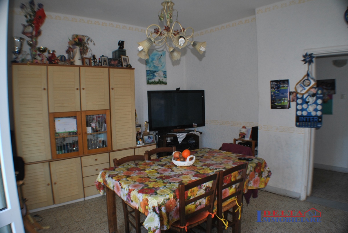Appartamento ROSIGNANO MARITTIMO vendita  Rosignano Solvay  Agenzia Delta Immobiliare