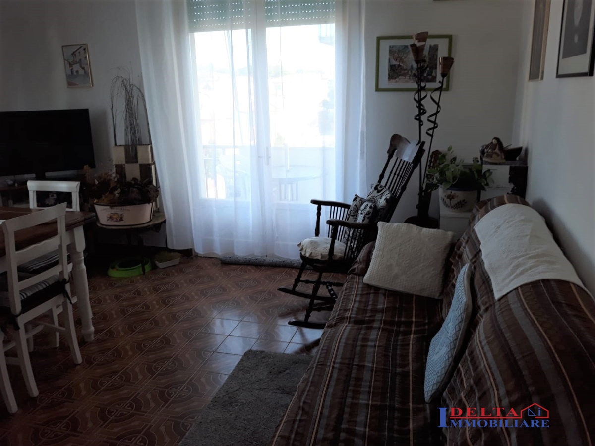 Appartamento ROSIGNANO MARITTIMO vendita  Rosignano Solvay  Agenzia Delta Immobiliare